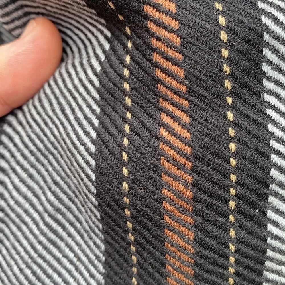 Stylish Banana Republic scarf.